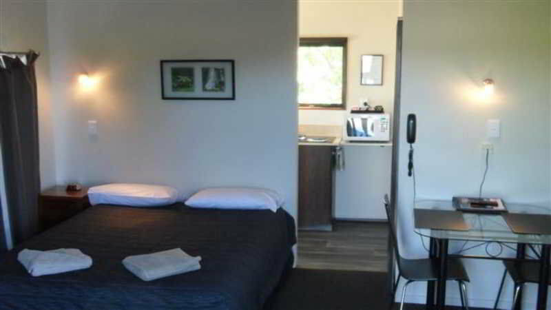 Adorian Motel Christchurch Exterior photo